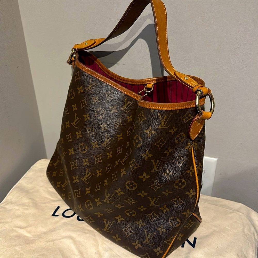 Authentic Louis Vuitton Delightful MM Monogram Canvas Shoulder Bag Brown